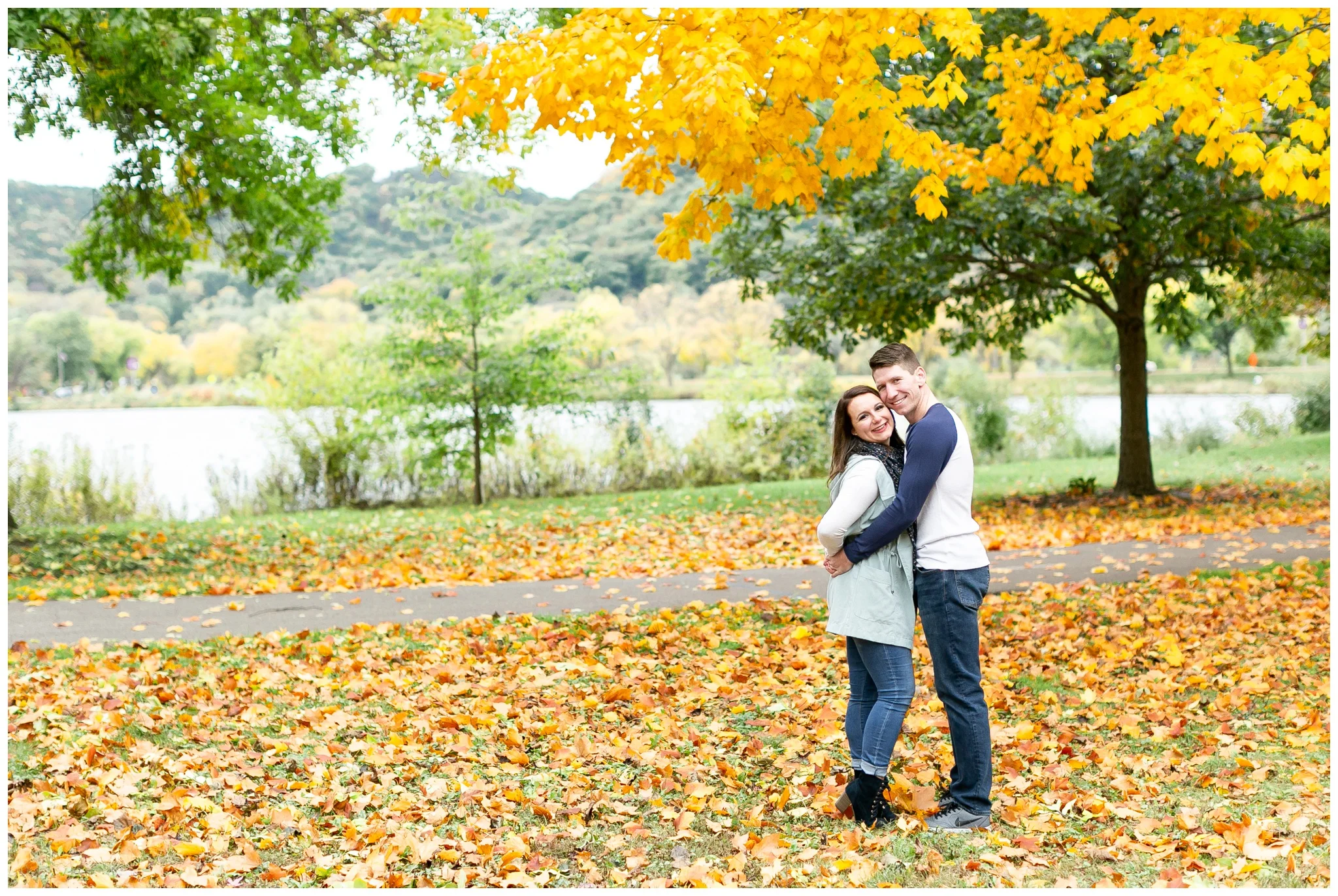 autumn_engagement_session_winona_minnesota_caynay_photo_1782.jpg