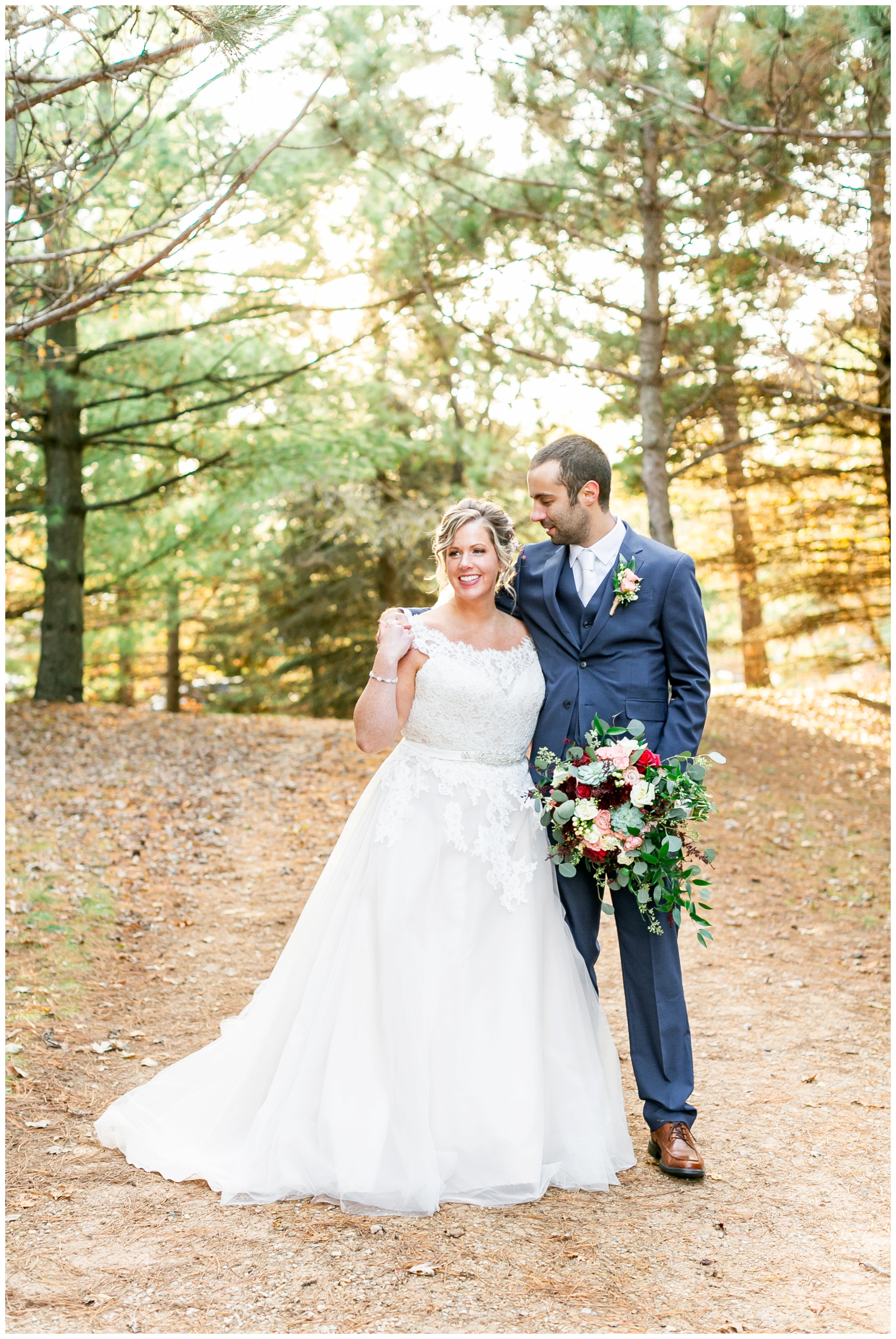 Shawano_County_park_Wedding_Caynay_Photo_Madison_Wi_2323.jpg