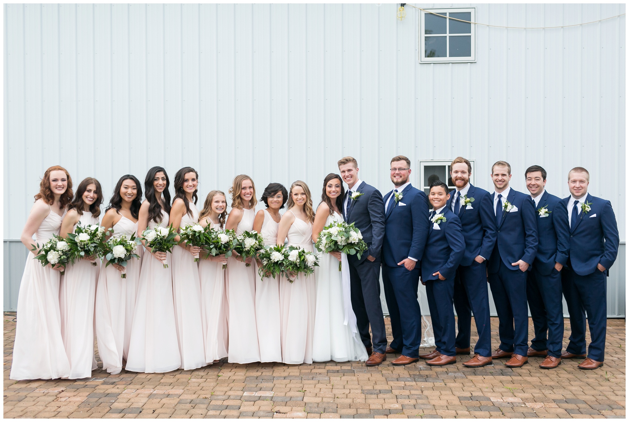 boxed_and_burlap_wedding_caynay_photo_delavan_wisconsin_photographer_3730.jpg