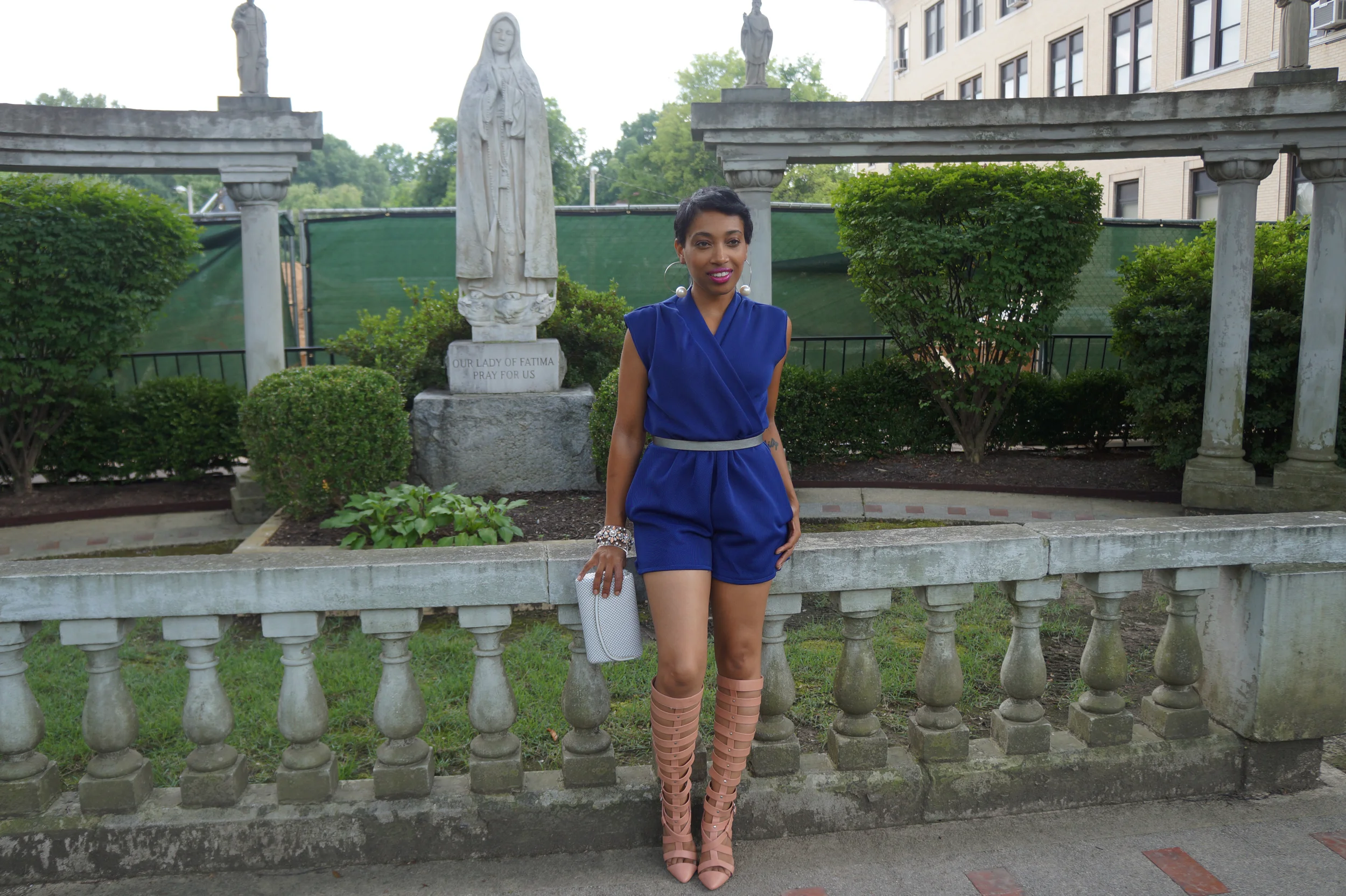 Andrea Fenise Memphis Fashion Blogger turns a room into a wardrobe
