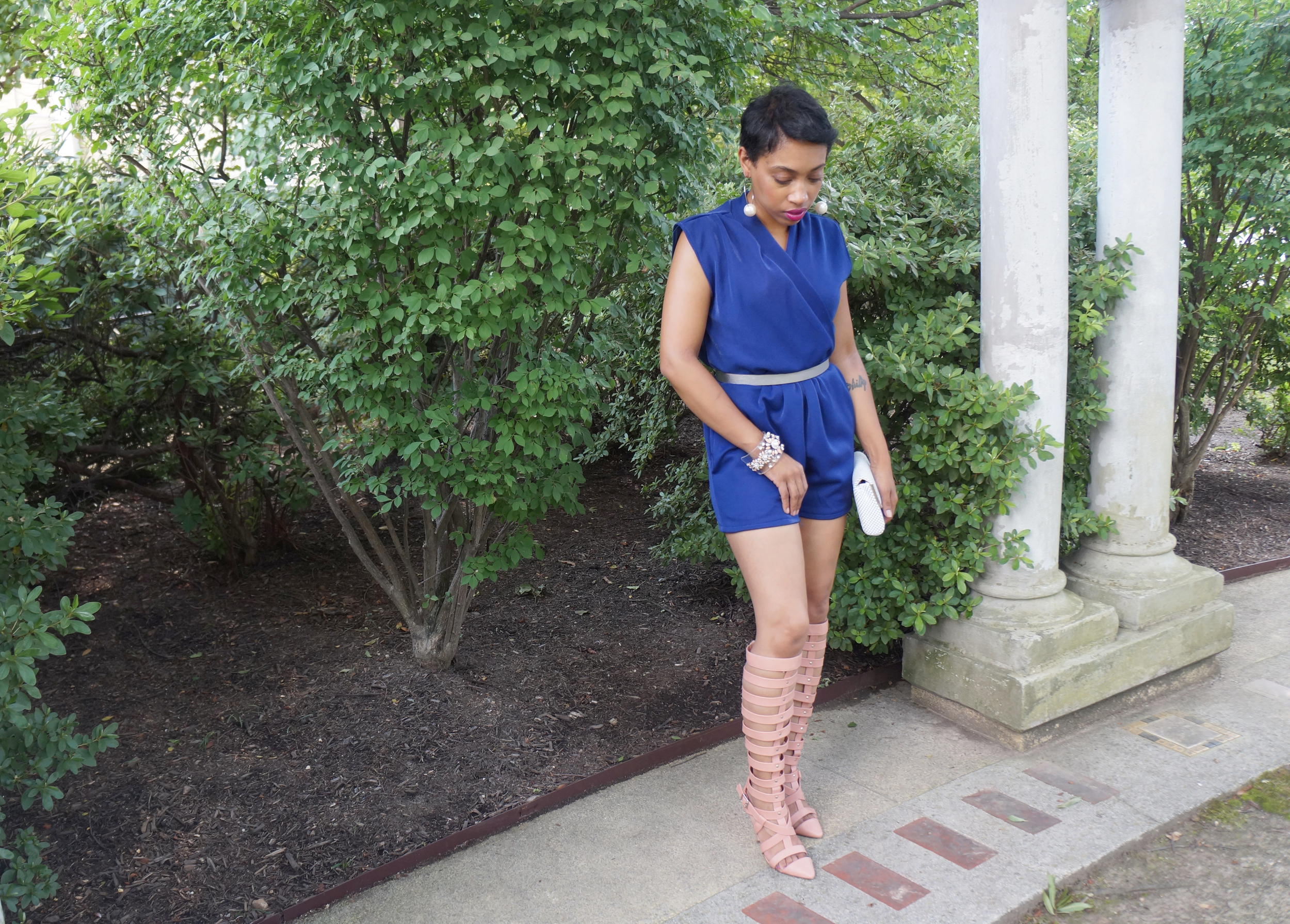 Andrea Fenise Memphis Fashion Blogger turns a room into a wardrobe