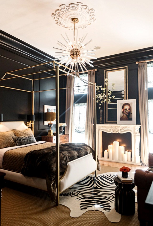 Andrea-Fenise-Turn-Your-Room-into-Outfit