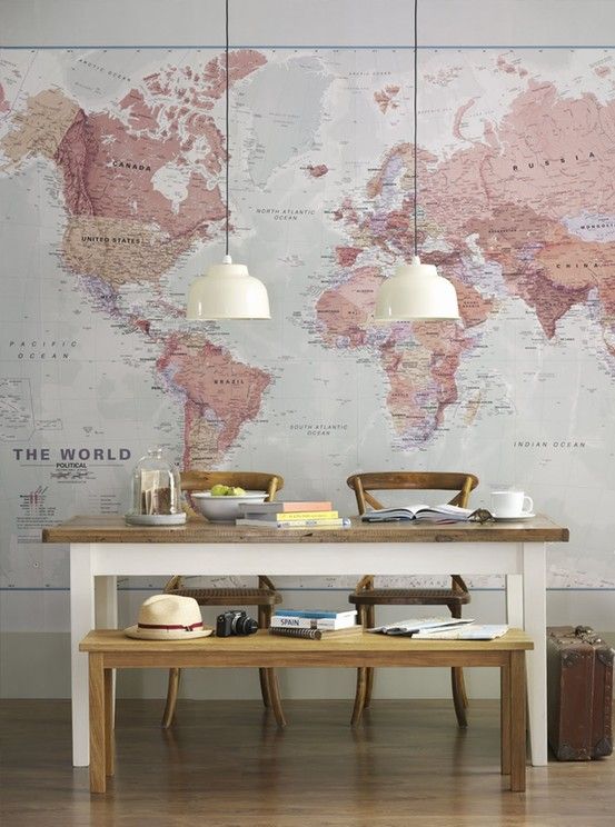 Andrea-Fenise-Decorating-With-Maps