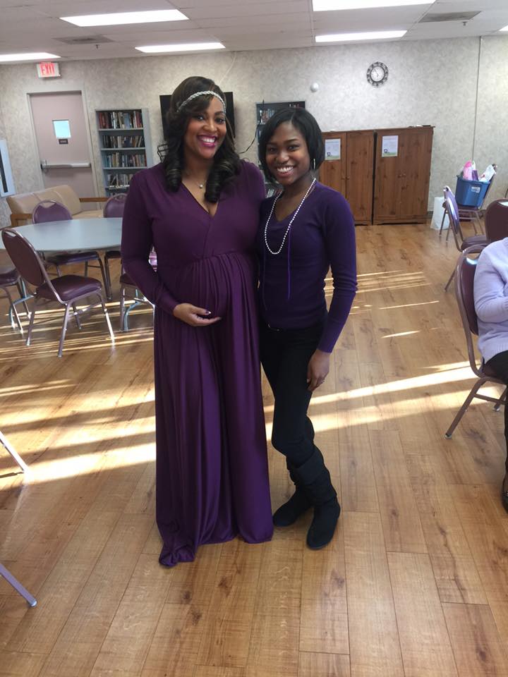 Andrea-Fenise-Maternity-Style-Dress