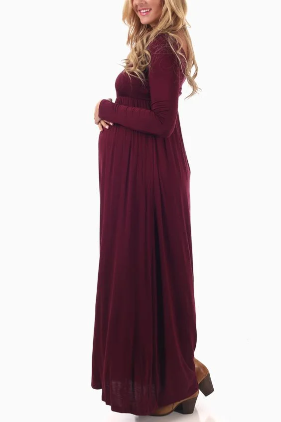 Andrea-Fenise-Maternity-Style-Dress