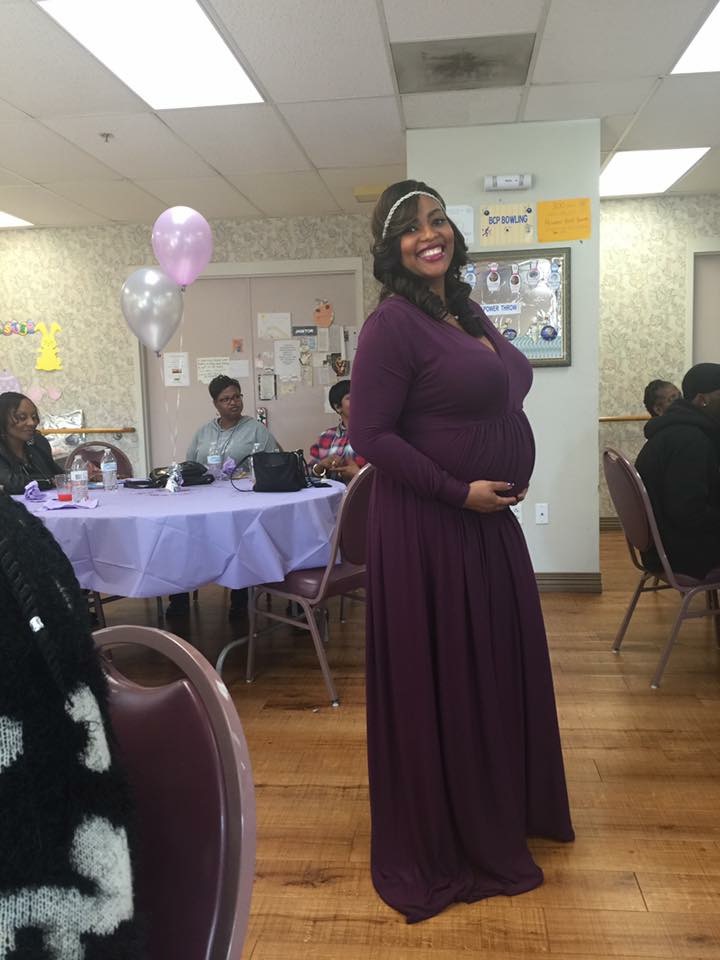 Andrea-Fenise-Maternity-Style-Dress