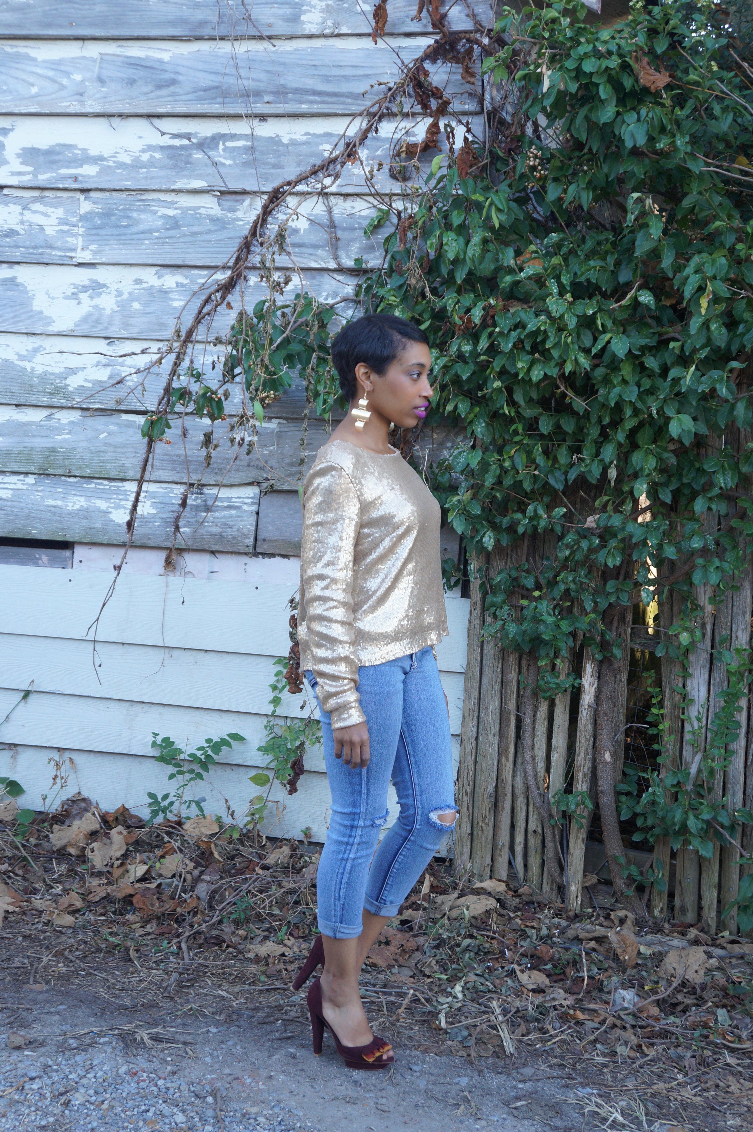 Andrea-Fenise-Turn-Your-Room-Into-An-Outfit-Maroon and Gold