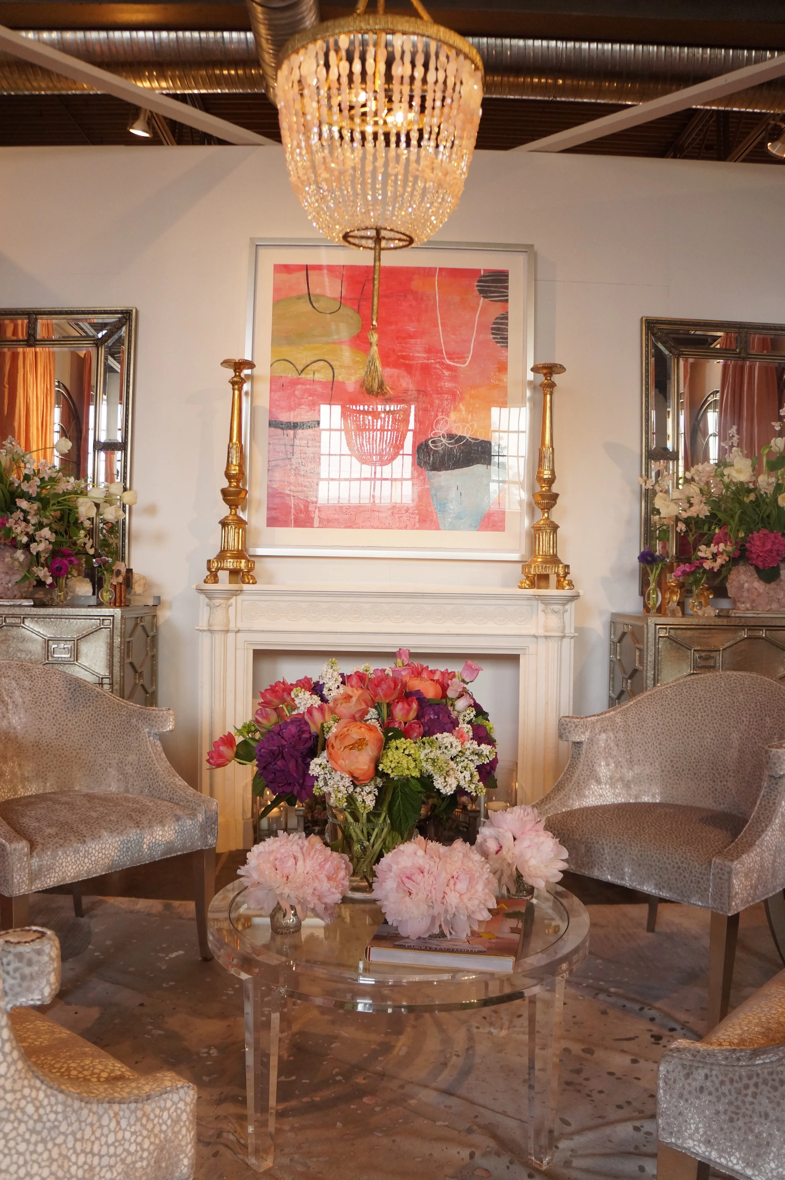 Andrea Fenise Memphis Fashion Blogger covers Art by Design 