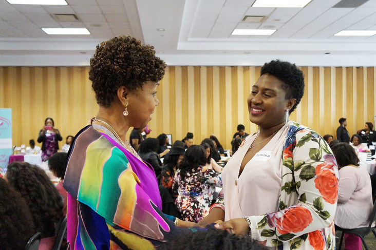 Andrea Fenise Memphis Fashion Blogger experiences Rock Your Crown 2017