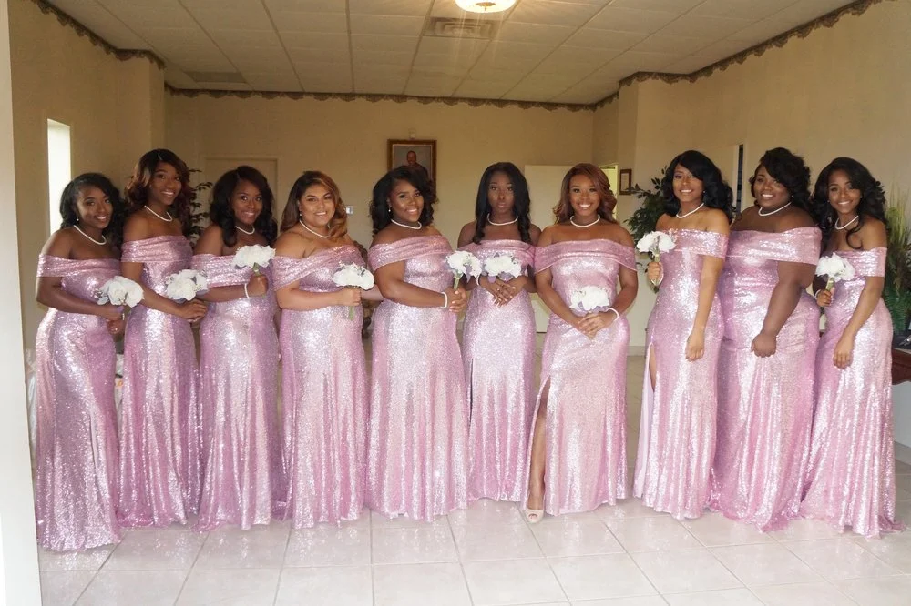 Andrea Fenise Memphis Fashion Blogger shares blush bridesmaid dresses as best of 2017