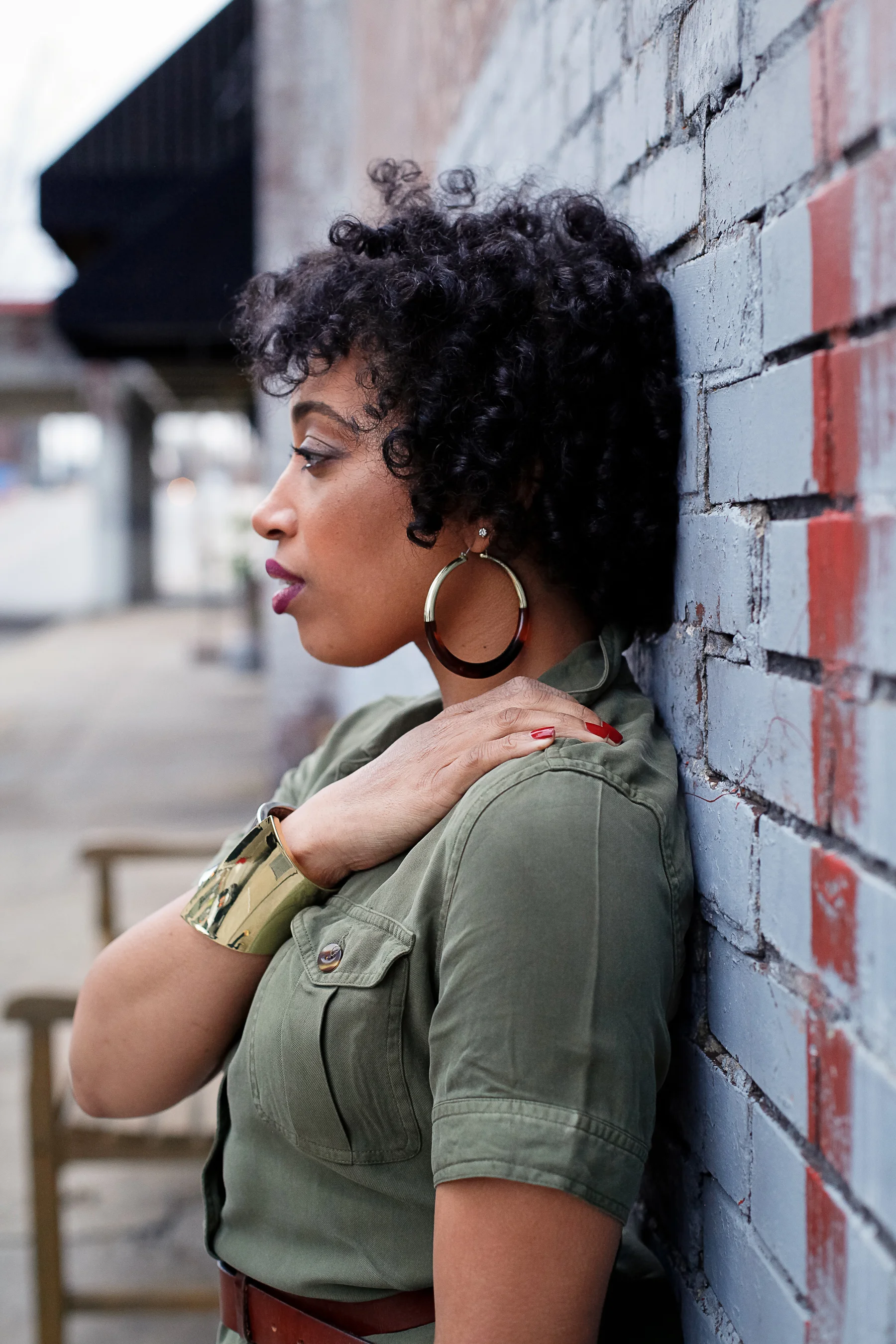 Andrea Fenise Memphis Fashion Blogger shares the Turn Your Room into An Outfit Series with a green shirt dress