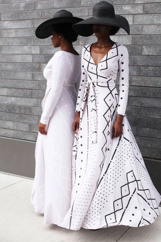 Andrea Fenise Memphis Fashion Blogger shares What to Wear to the African Print Fashion Now exhibit at Memphis Brooks Museum of Art 