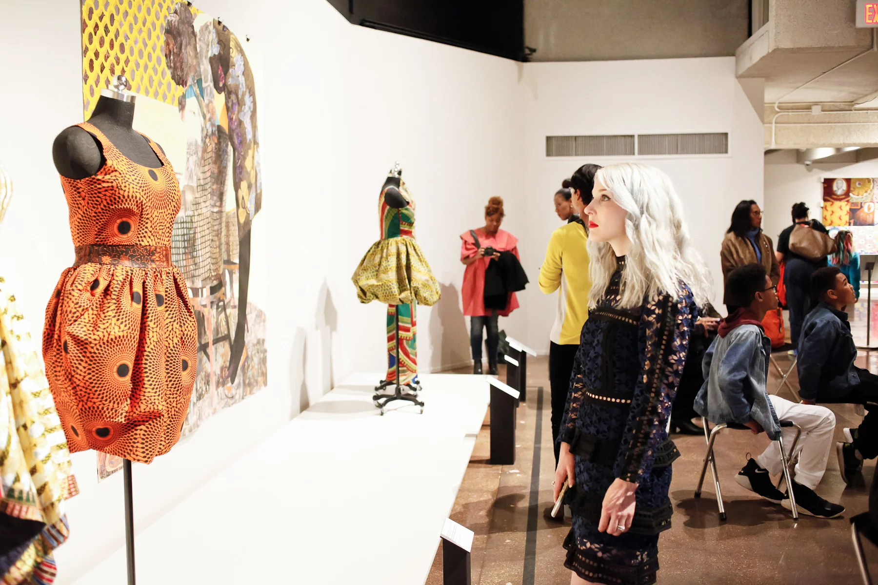 Andrea Fenise Memphis Fashion Blogger hosts Tour of African Print Fashion Now at Brooks Museum of Art