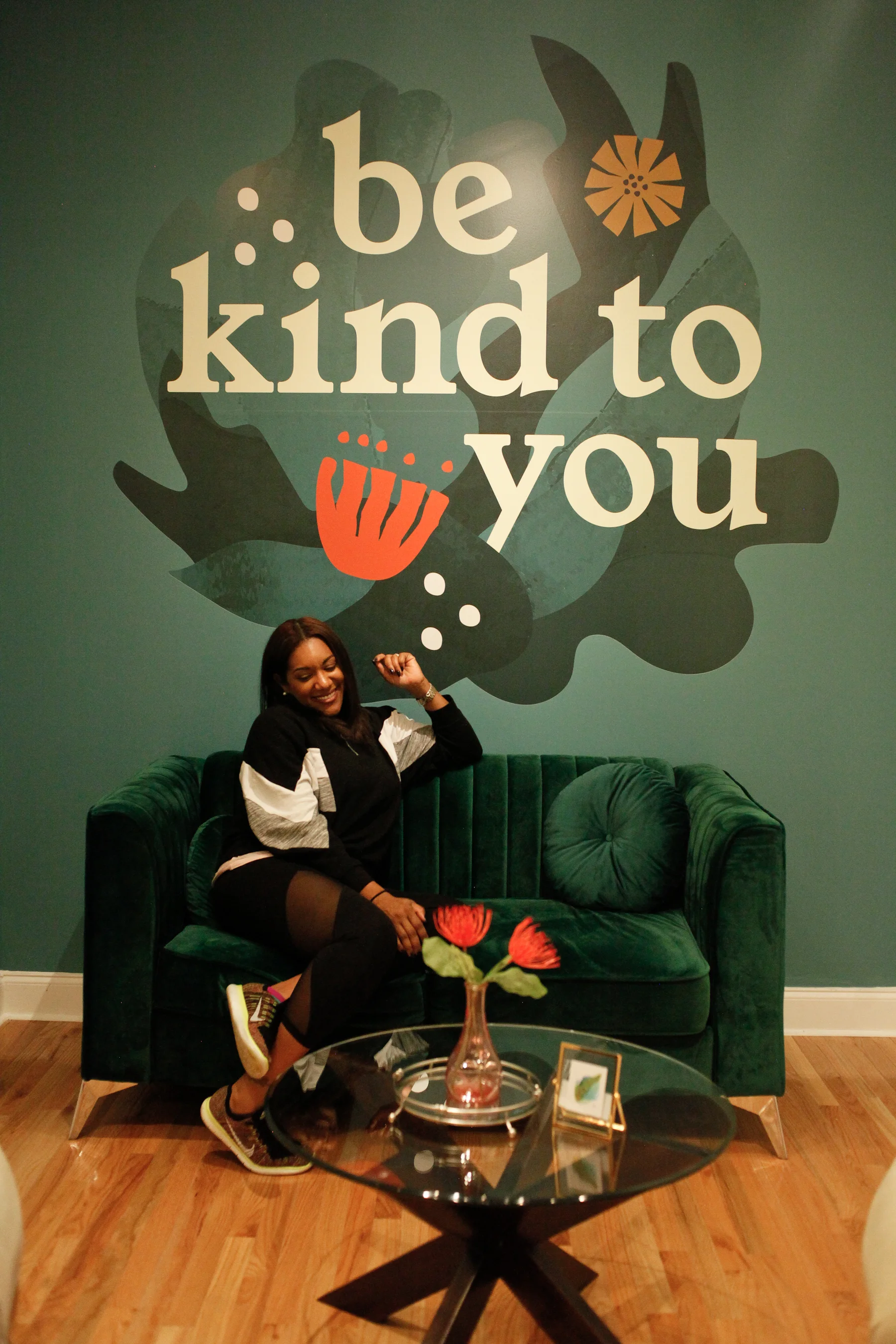 Andrea Fenise Memphis Fashion Blogger and Memphis Wellness Blogger shares a recap of an Influencer Night out at Sundara Wellness
