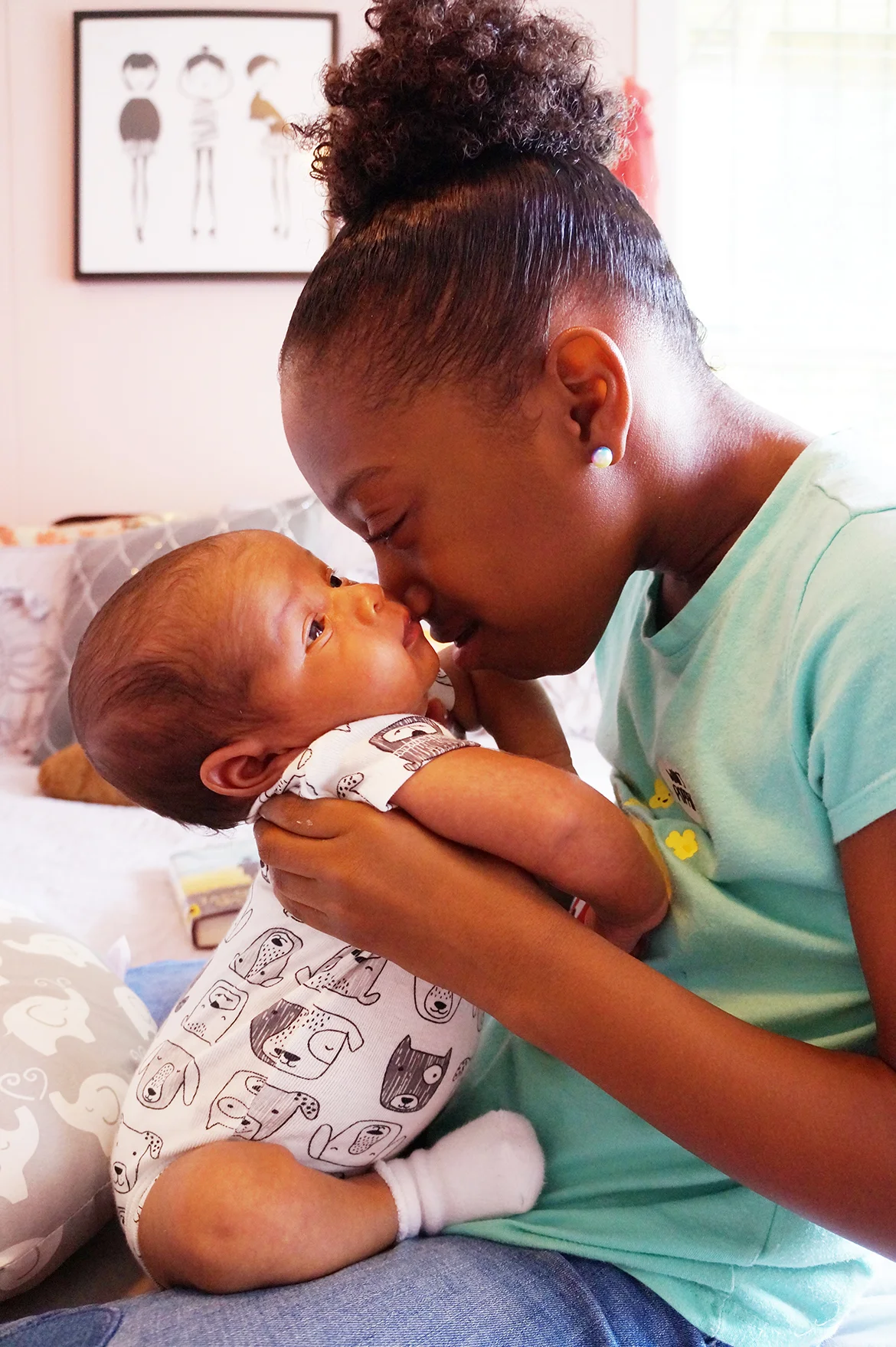 Andrea Fenise Memphis Fashion Blogger shares adjusting to being a mom of two
