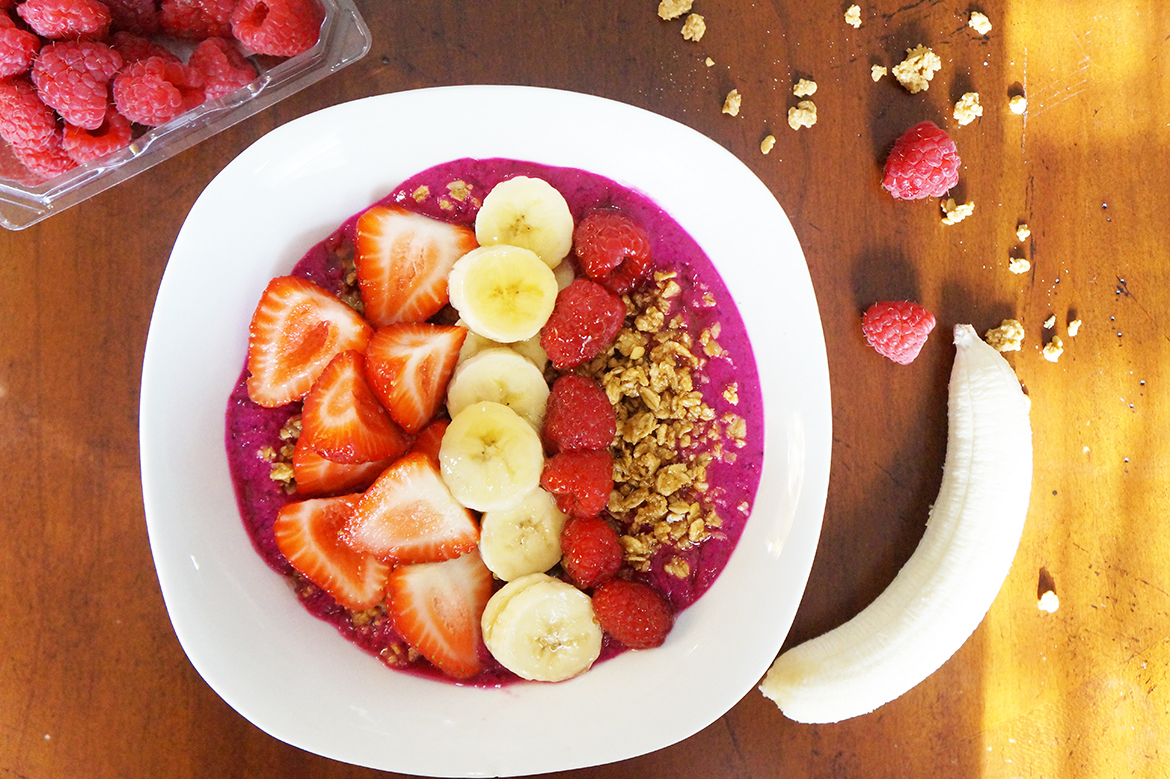 Andrea Fenise Memphis Food Blogger a Fruit Smoothie Bowl Recipe