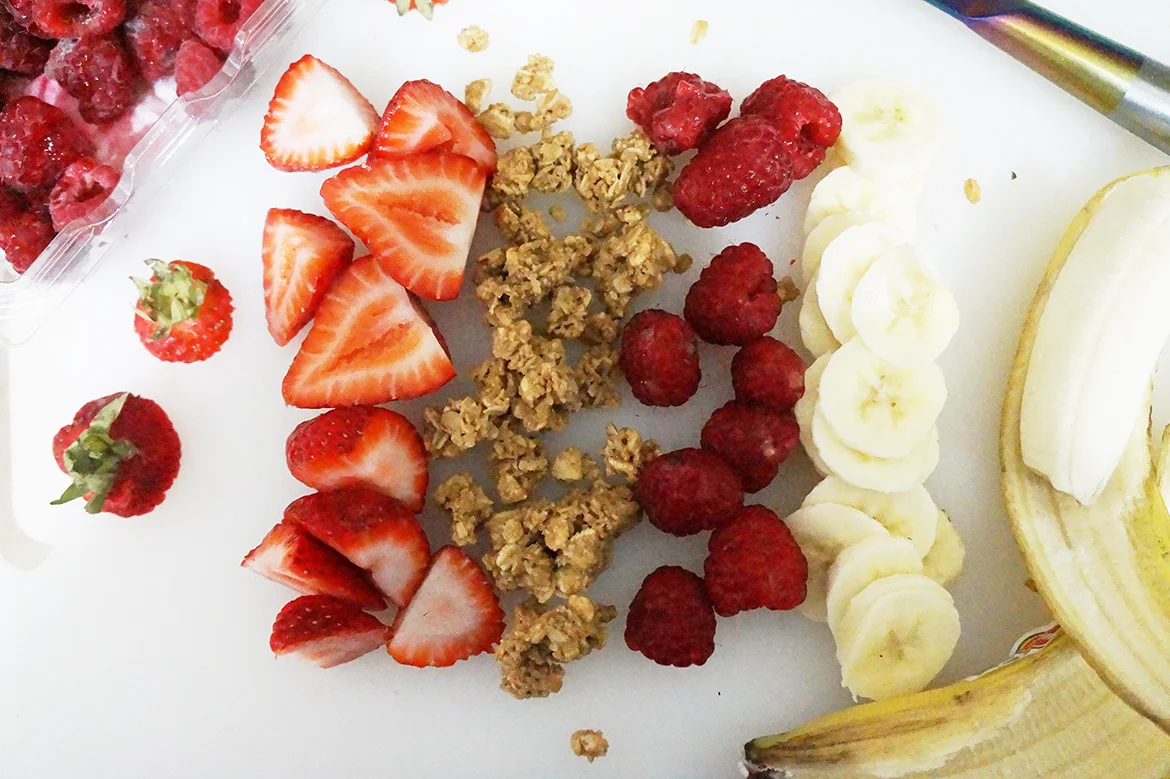 Andrea Fenise Memphis Food Blogger a Fruit Smoothie Bowl Recipe