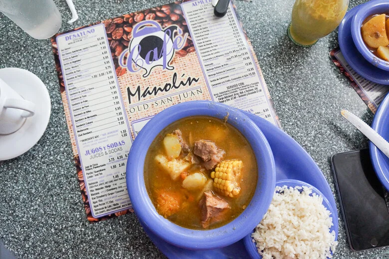 Andrea Fenise Memphis Fashion Blogger and Black Travel Blogger shares a trip to Puerto Rico and things to do