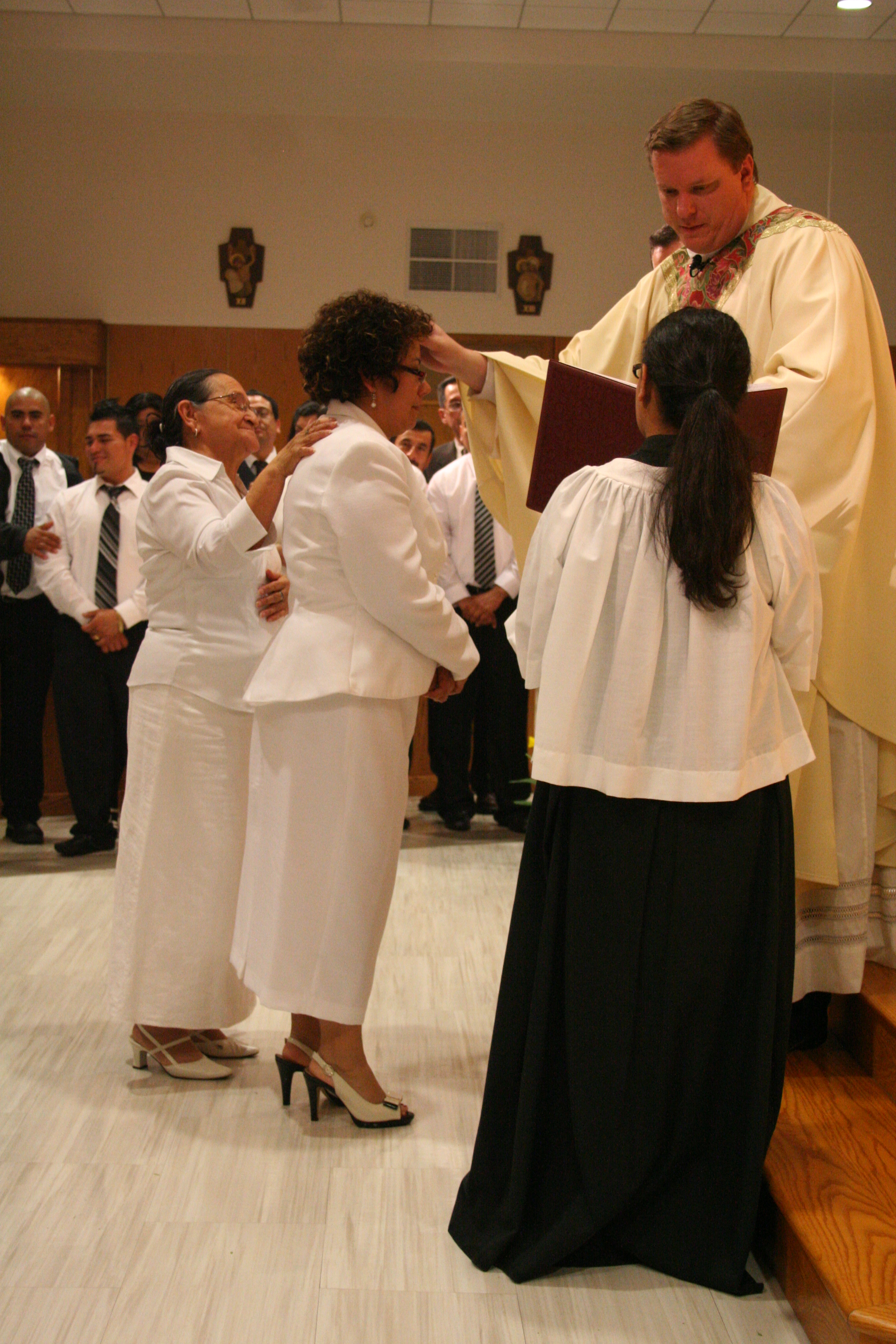 EasterVigil2013 (61).JPG