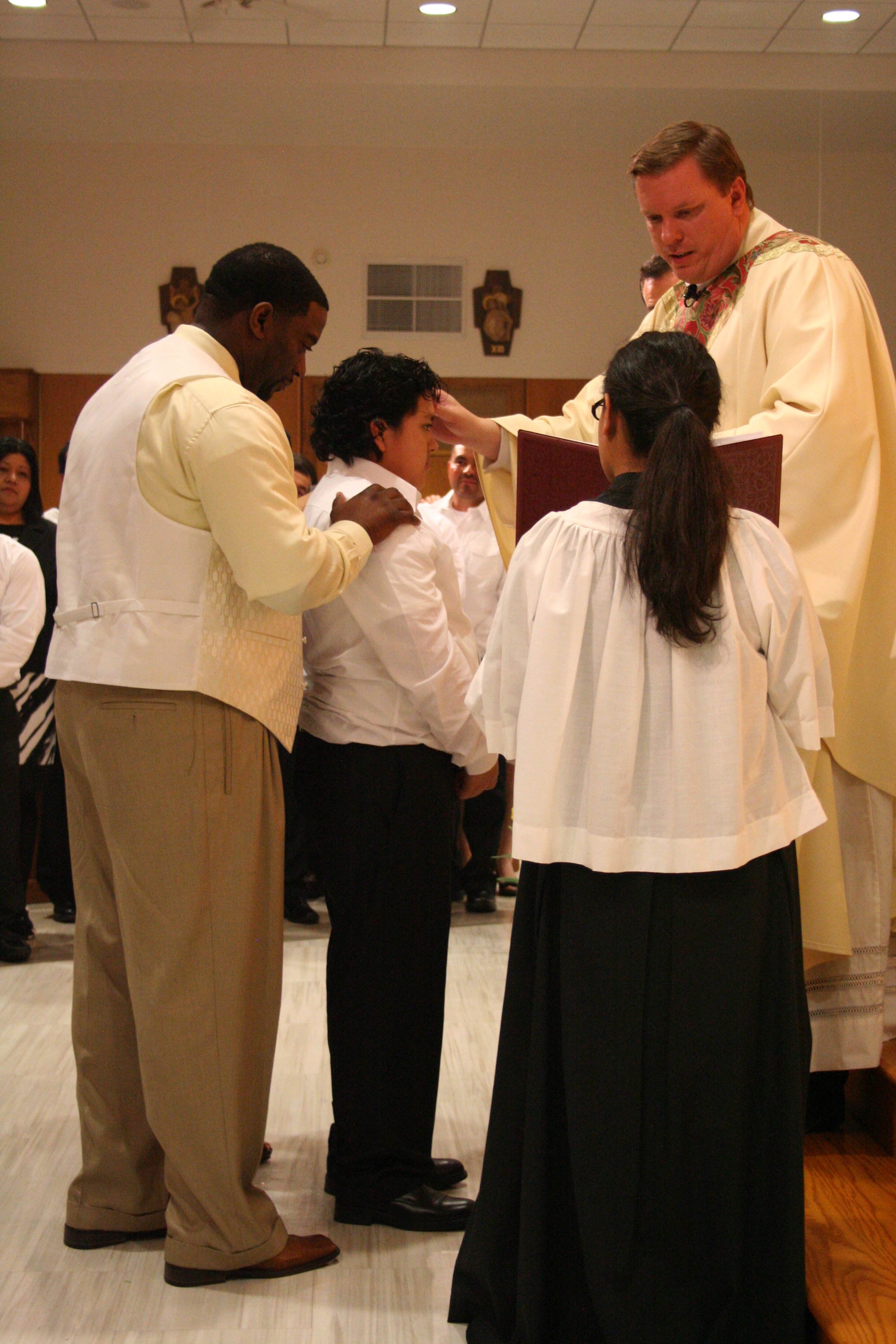 EasterVigil2013 (62).JPG