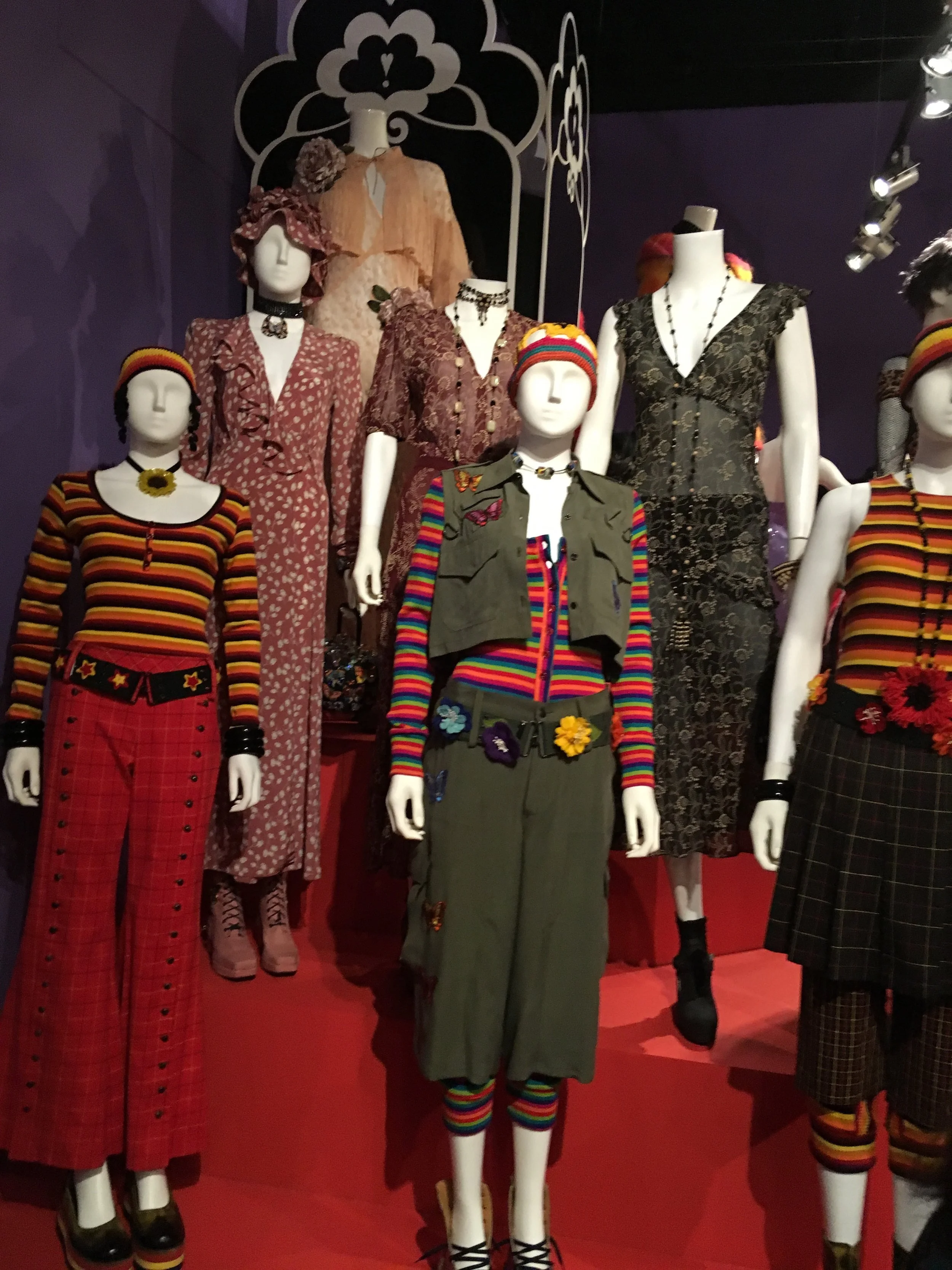 Personal fashion stylist: Anna Sui's seminal 1994 grunge collections.