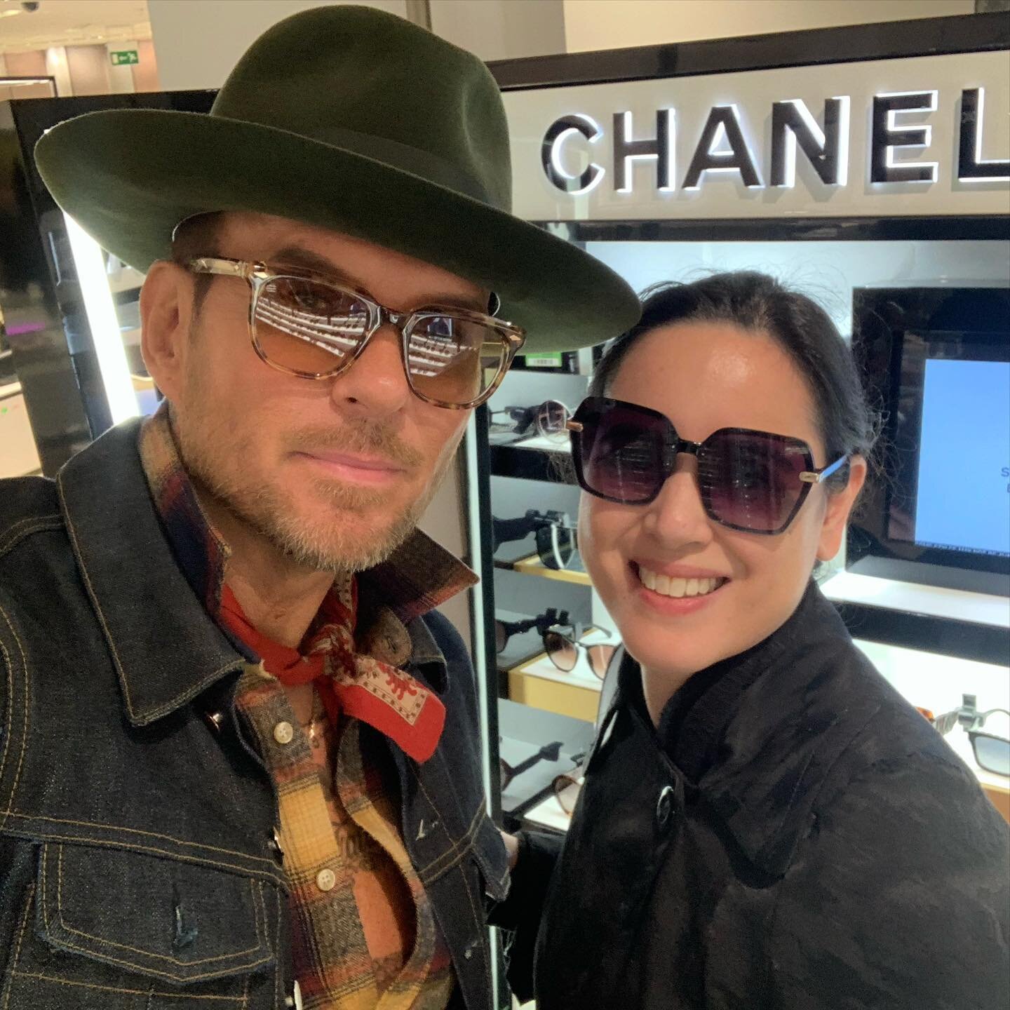 Amazing voice, great taste in fashion, lovely person! @mattgoss 🎤🧑&zwj;🎤✨💫 @bbcstrictly 👏👏👏 #mattgoss #bros #strictlycomedancing #strictly