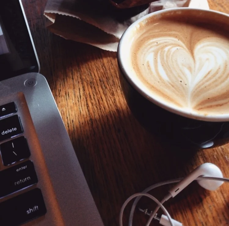 OUR FAVORITE THINGS: Top 4 Favorite Blogs