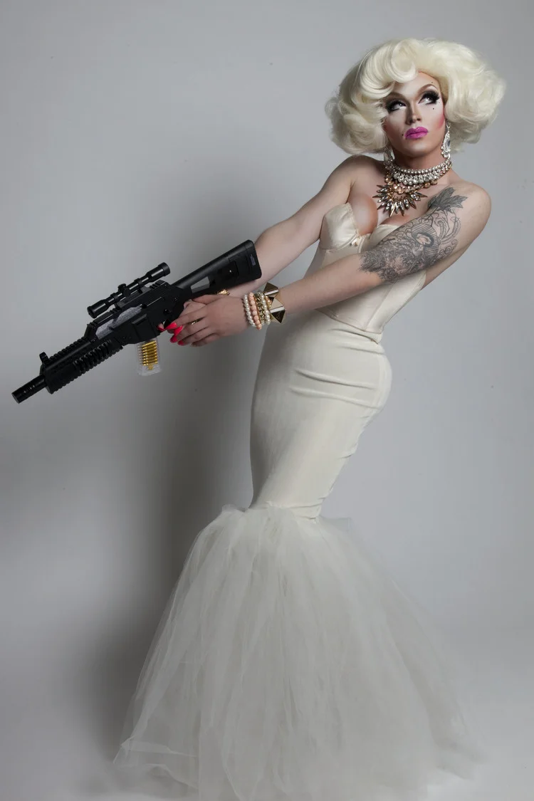 Starting to feel like I have a fetish for hot women holding guns. Hey, guess I am pretty American after all.