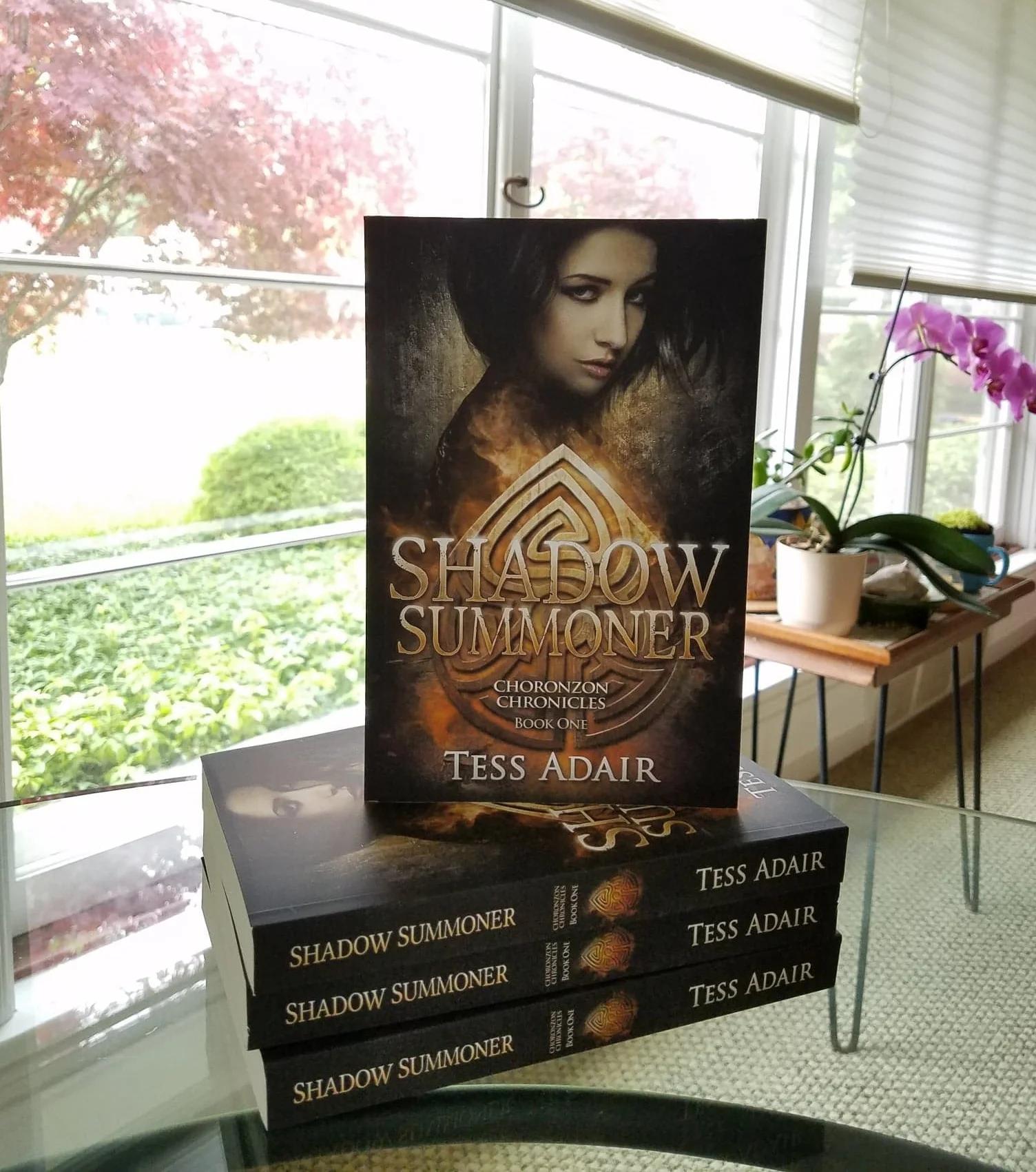 Shadow+Summoner+on+a+table+stack.jpg