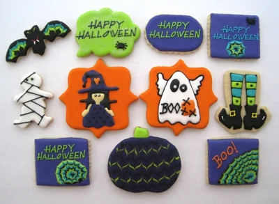 Halloween cookies 001 web-s.jpg