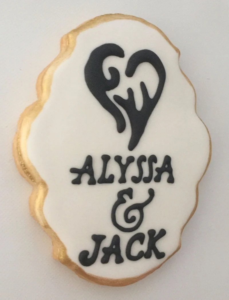 Personalized Plaque with Stylized Heart