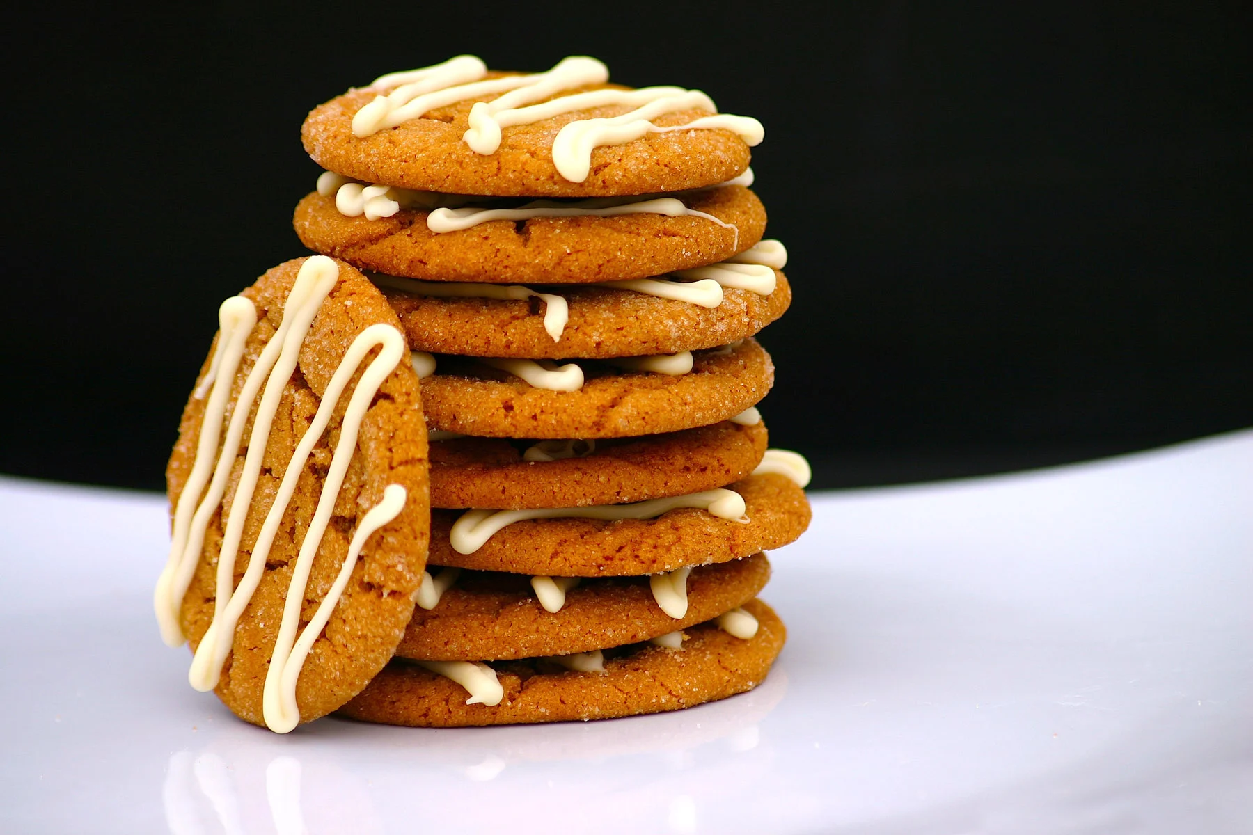 Ginger Cookies with White Chocolate Drizzle