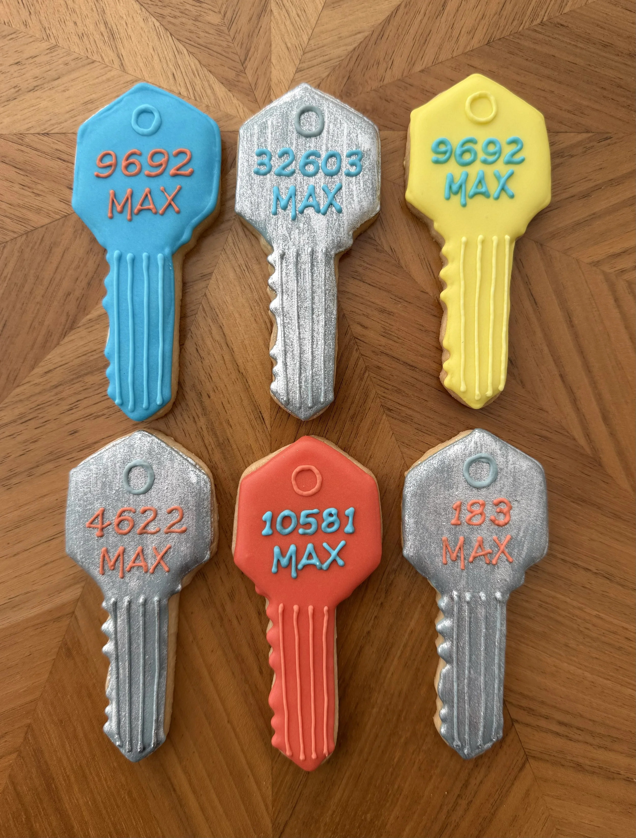 KEYS cookies Max 01.jpg