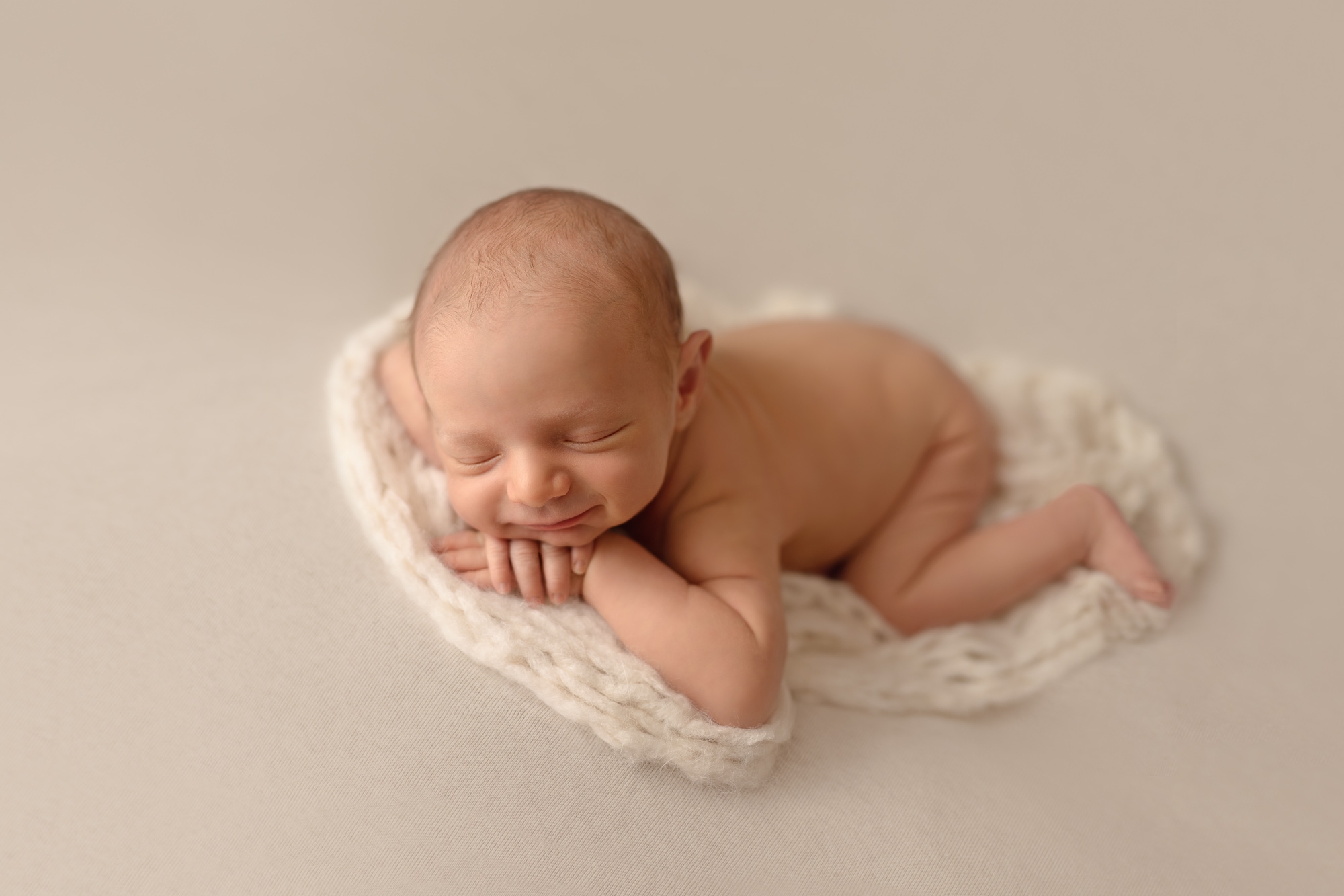 fulham newbotn baby photographer London |Putney baby photography.jpg