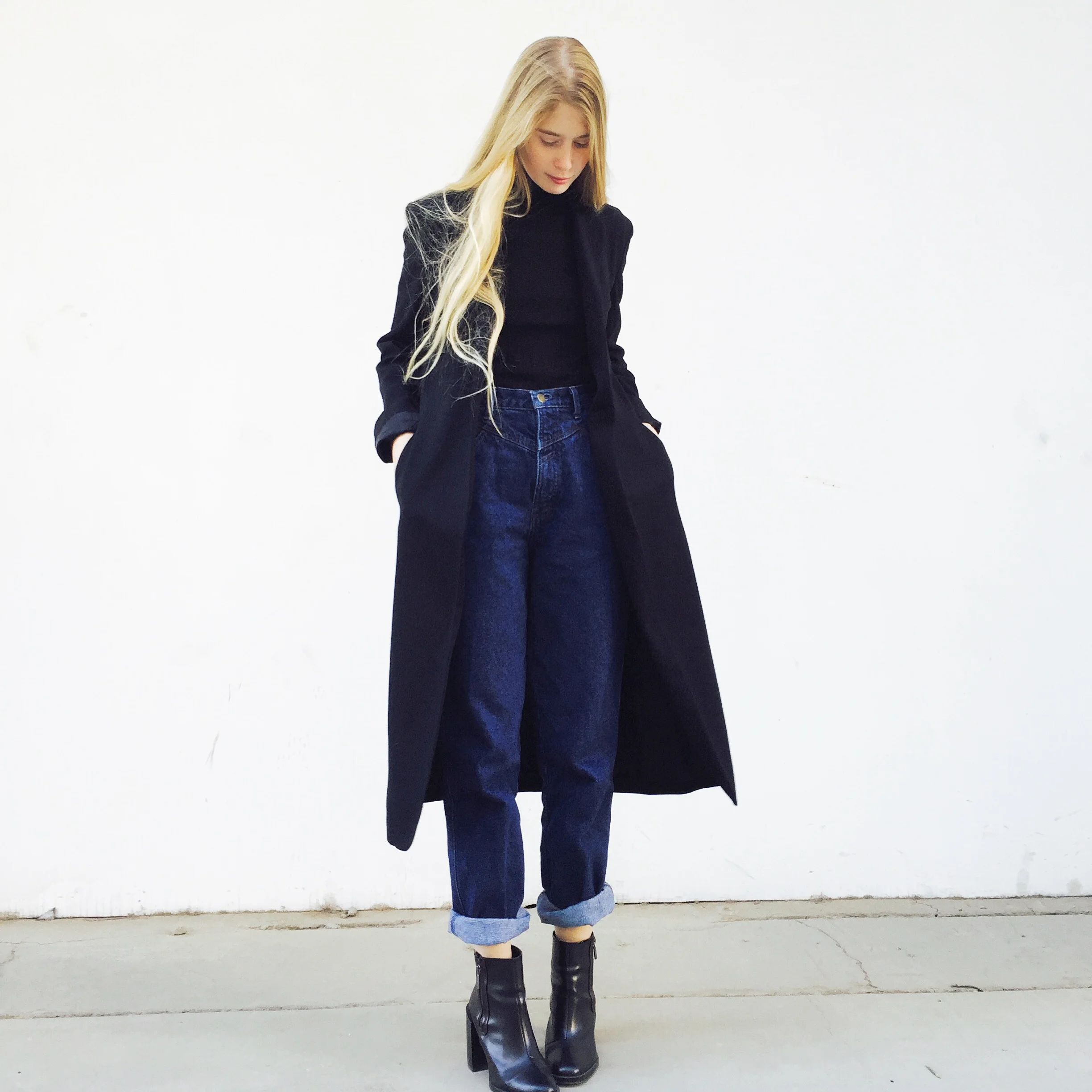it gets cold and i feel european again. black and navy surely never gets old. top and jeans vintage - coat lauren by ralph lauren - boots zara