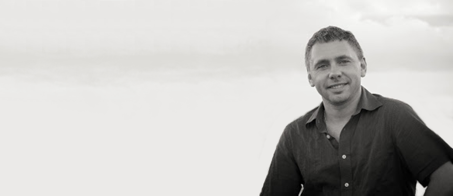 Alex Molotkov Web Photo 2 1500X650.png