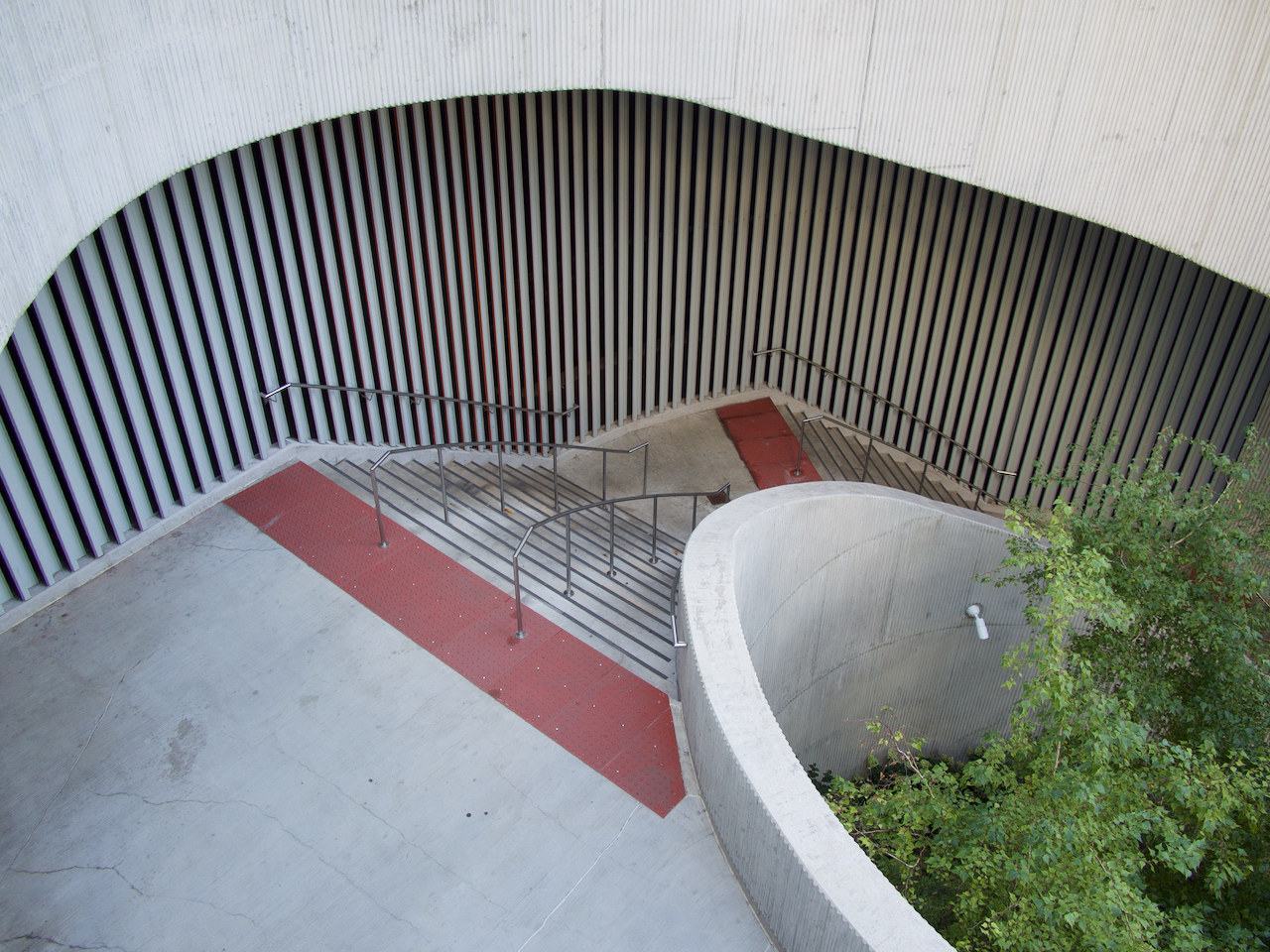 Down and to the Right (original), Olympus E-M5, Panasonic 14mm f2.5 at f5.6