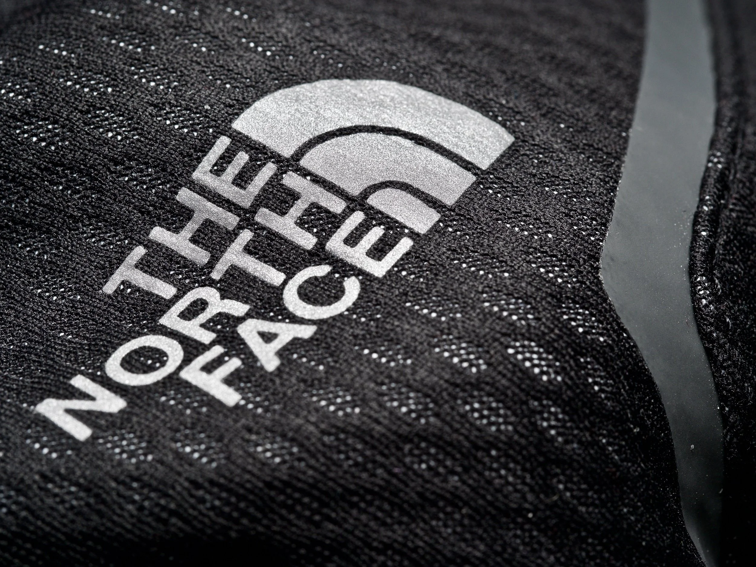 Gore Closefit Tricot Gloves — The North Face