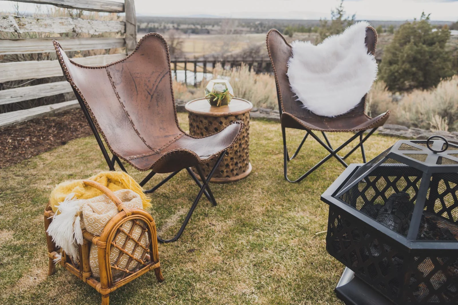 Leather+butterfly+lounge+chairs