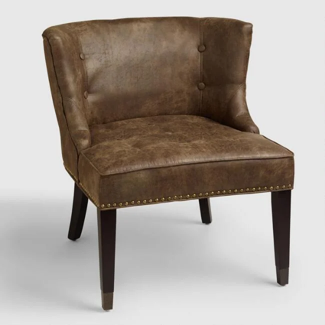 Black+Butte+leather+chair+seating+wedding+corporated+event+rental+Bend+Oregon+Curated.jpg