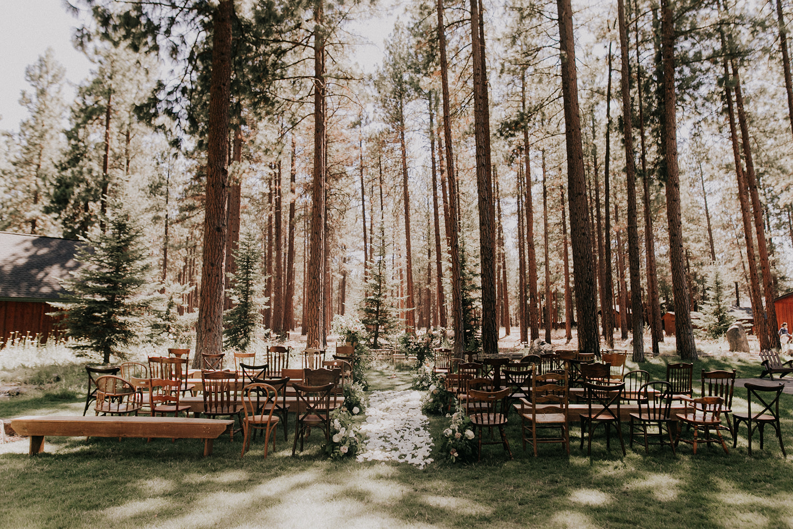 Five+Pines+Wedding+event+rentals+Bend+Oregon+Curated+Christy+Cassano+Photography.jpg