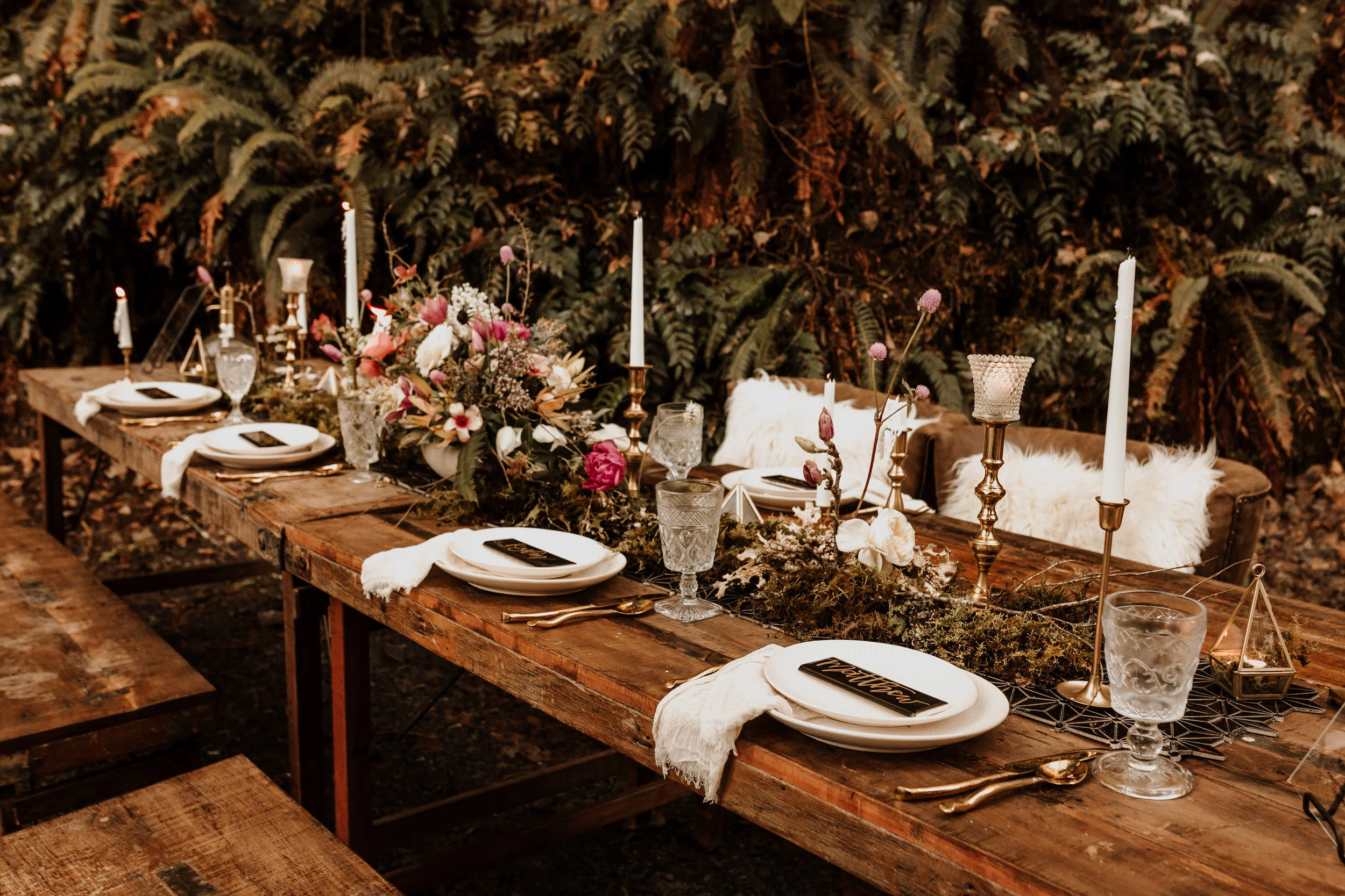 Stunning tablescape styled by The Bespoke Bride at the Belknap Hot Springs Lodge and Gardens . Photography by K. Gabrielle Photography , Florals by Revel Petals , lettering by Penned in the Pacific, specialty rentals by Curated .