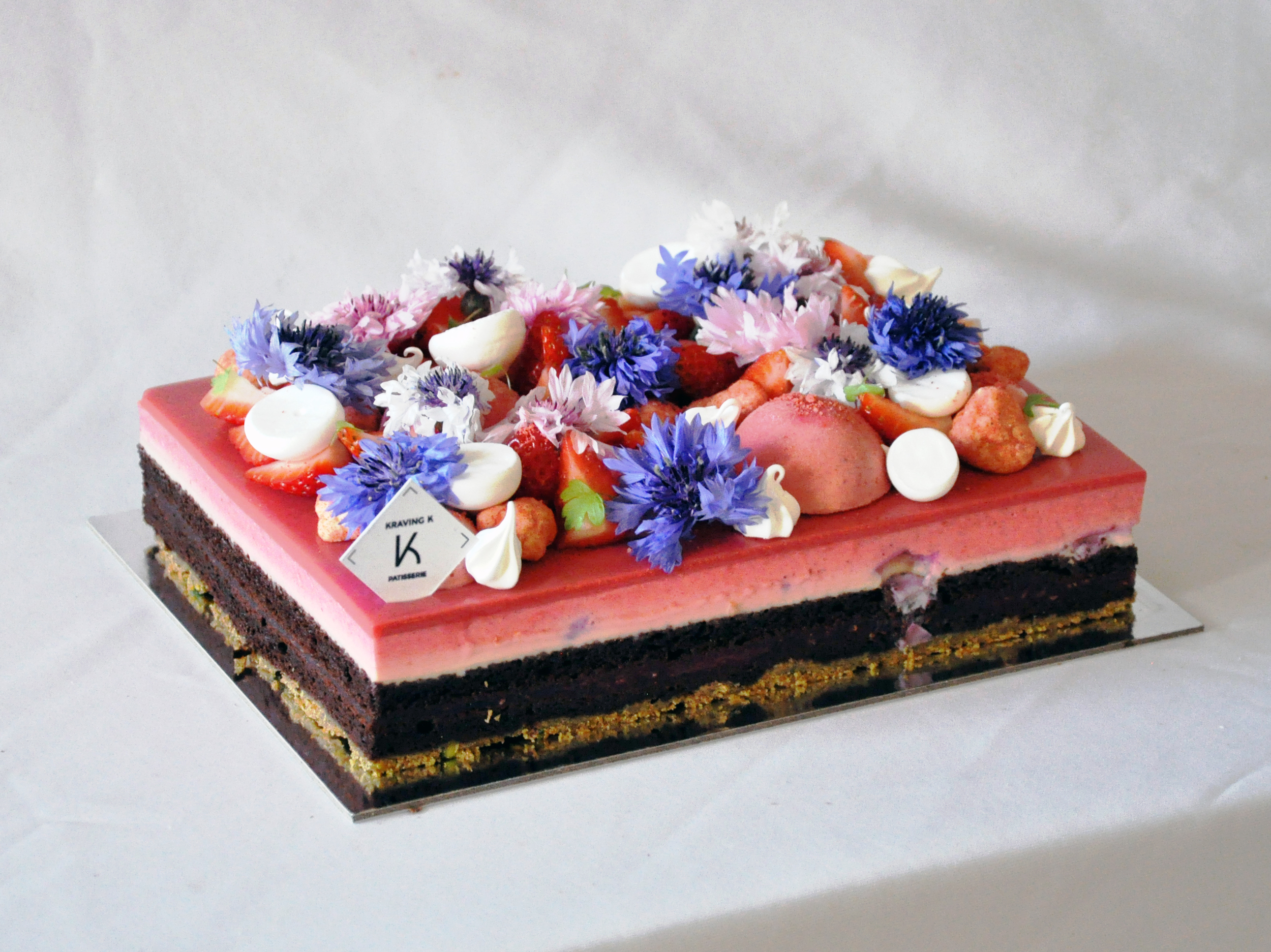 entremet-raspberryLycheeRose1.jpg