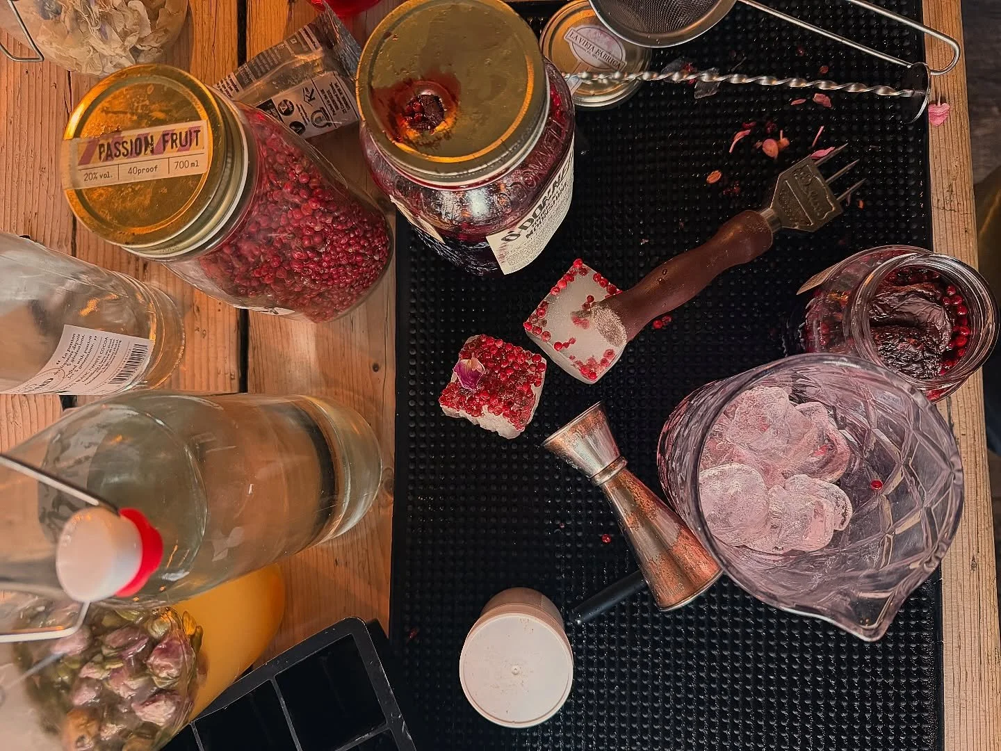 🚨 Closed Today 🚨

A very belated Xmas party for Team Jokes &amp; @lostboysland 🖤 

New cocktail menu development, into dinner at our pals @saltshed , into some sort of debauchery post dinner. 

Back in action for tomorrow from 4pm 🃏