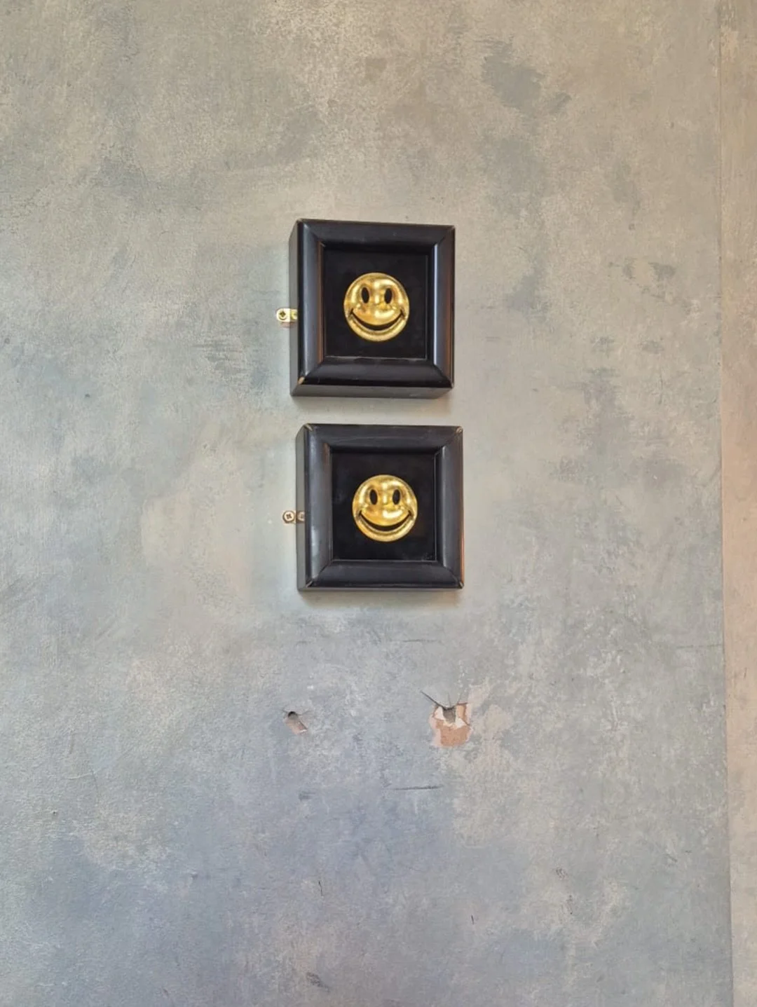 We sadly have to follow a similar post to our pals at @haliscobrighton where in the last week 2 lovely chaps decided to rip some artwork off the wall in our Billiard Room. This artworks been in the venue for 10 years and we&rsquo;d weirdly quite like