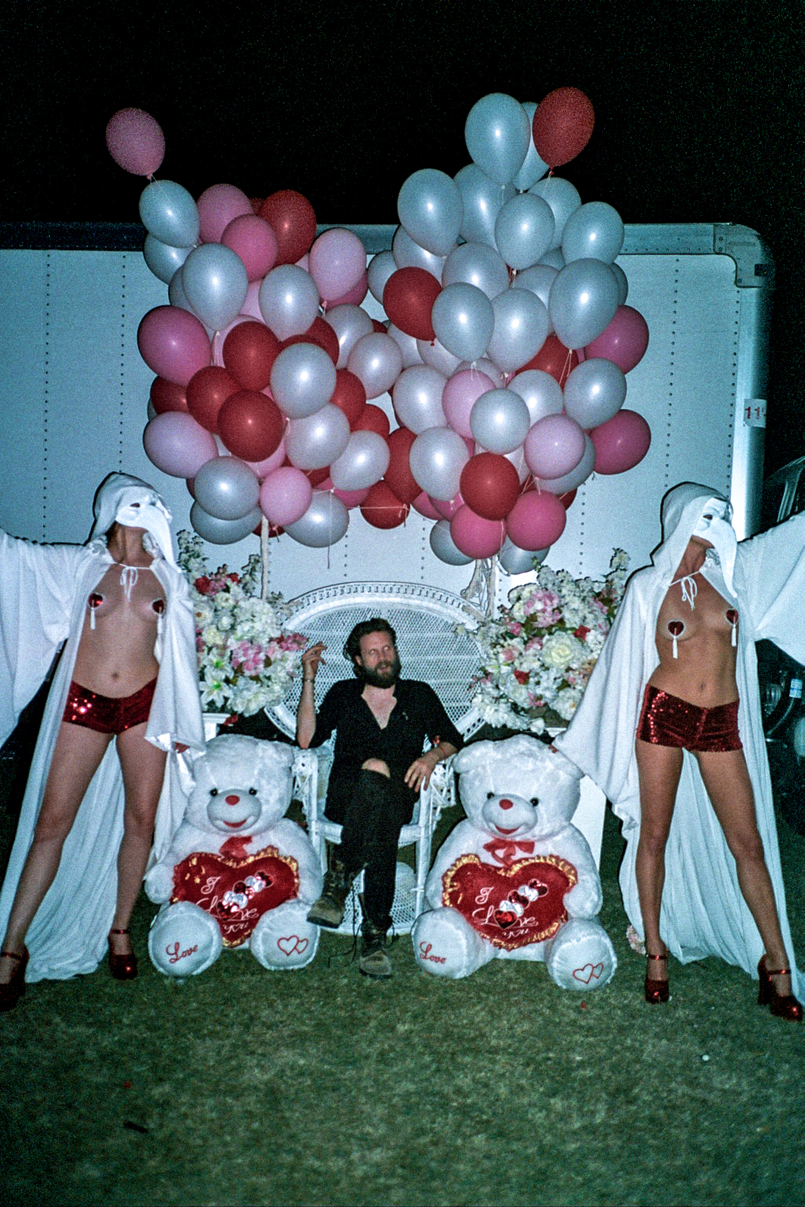 Father John Misty with set by Alia Penner