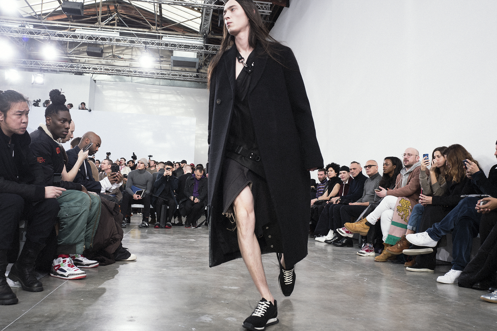 Rick Owens PMFW18_18.jpg