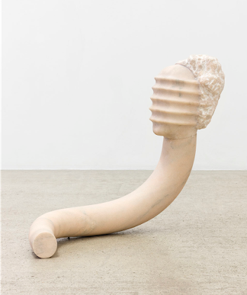  Bojan Sarcevic  Sentiments et Capitalisme&nbsp;(ruschita),  2020 Marble 62 x 30 x 74 cm (24 3/8 x 11 3/4 x 29 1/8 inches) 