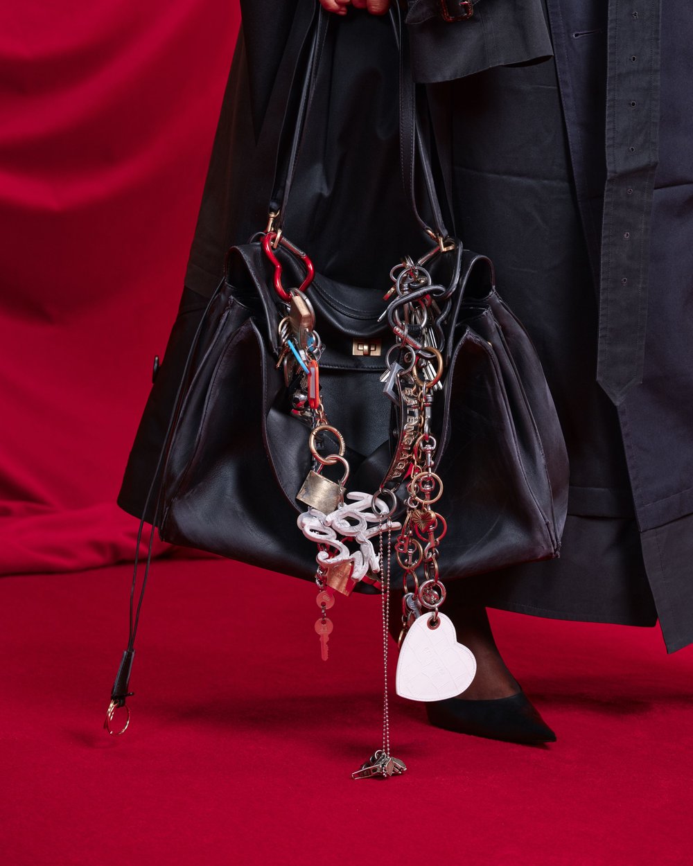 BLACK Martine Sitbon Paris Chain Sling Bag, Women's Fashion, Bags