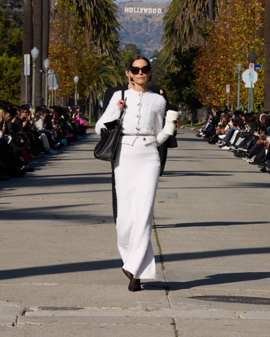 BALENCIAGA FALL 24 LOOK 45_ANNA J.jpg